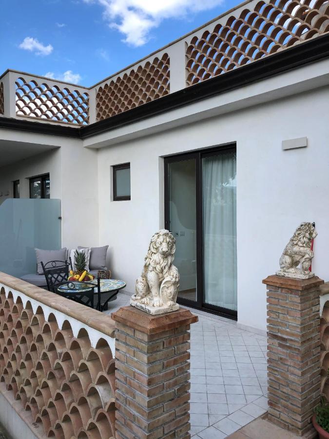 Paradise Sicily Rooms Калатабиано Екстериор снимка