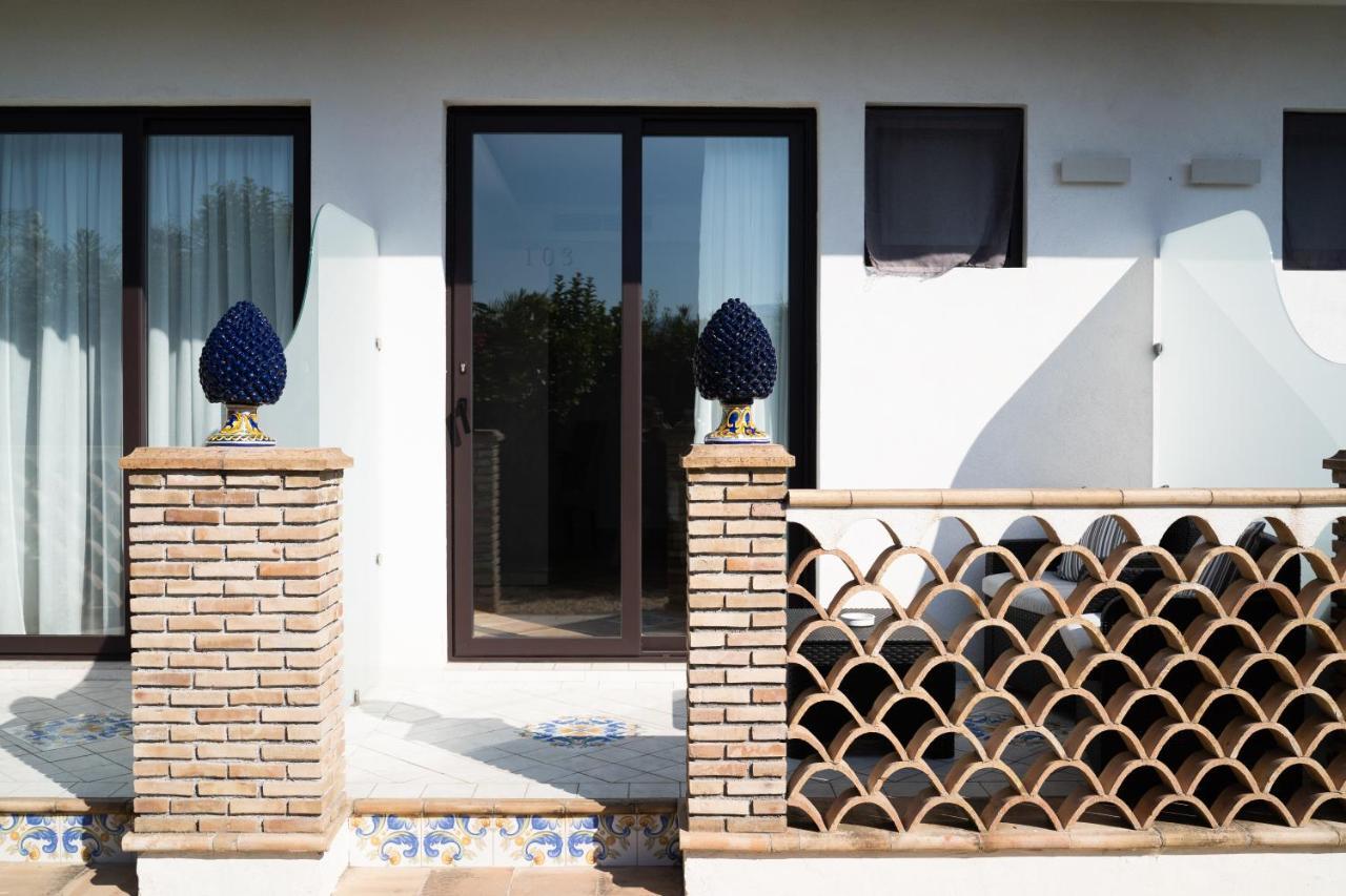 Paradise Sicily Rooms Калатабиано Екстериор снимка