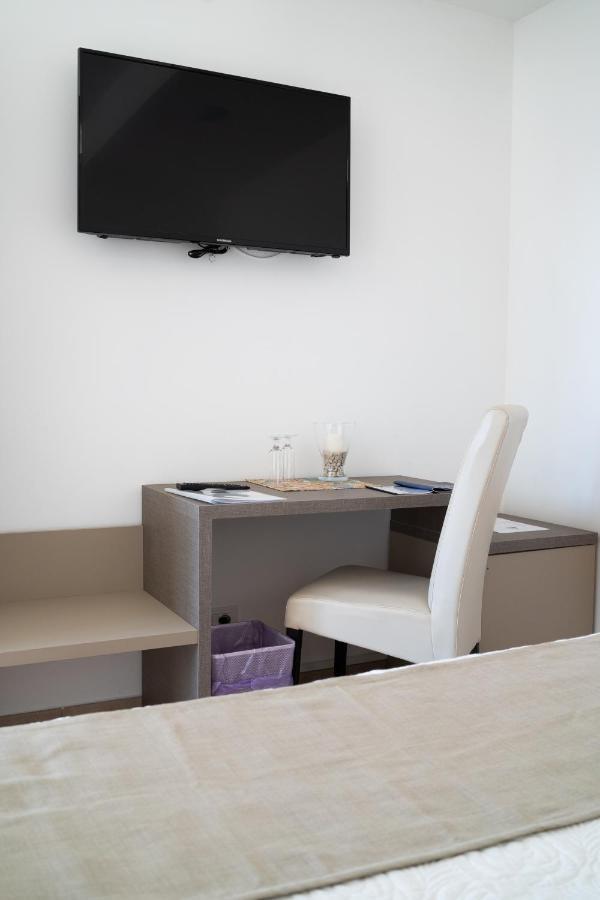 Paradise Sicily Rooms Калатабиано Екстериор снимка