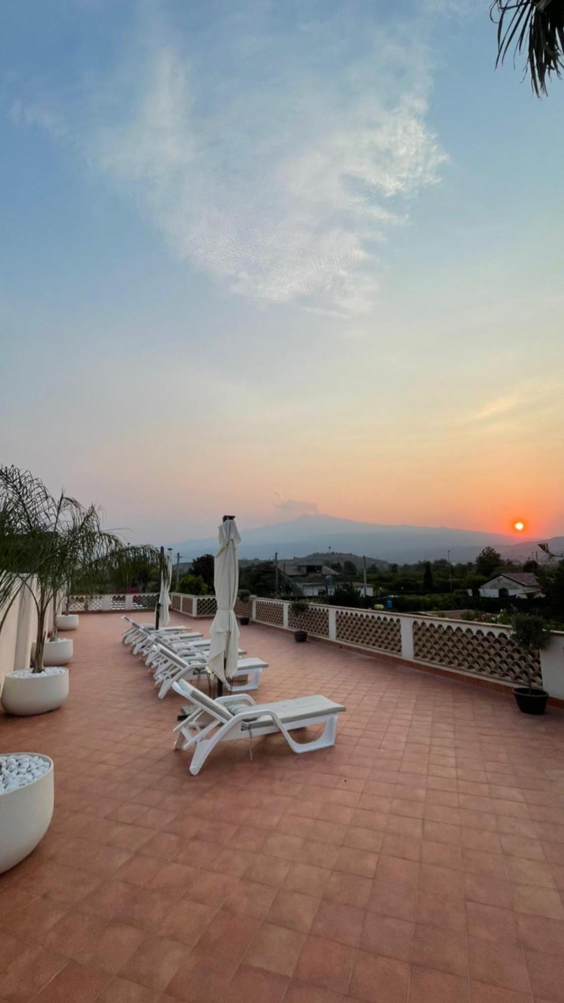 Paradise Sicily Rooms Калатабиано Екстериор снимка